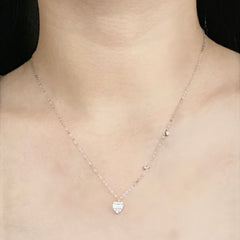 Heart Station Diamond Necklace 18kt