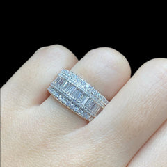 PREORDER | Unisex Millionaire’s Baguette Diamond Ring 14kt