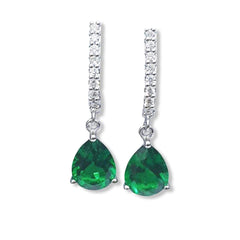 Green Emerald Pear Dangling Gemstones Diamond Earrings 14kt
