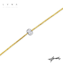 LVNA Signatures™️ Unisex Diamond Center Bar Bezel Bracelet 18kt