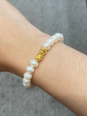 GLD | 18K Golden Pearl Piyao Charm Bracelet