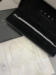 #LVNA2024 | LVNA Signatures 15.8cts Round Brilliant Solitaire Unisex Eternity Tennis Diamond Bracelet 18kt
