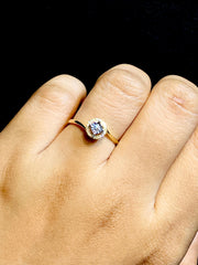 14 克拉金色扭曲戒环钻石戒指