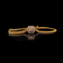 Golden Square Center Solid Chain Diamond Bracelet 18kt