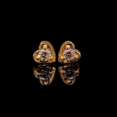 #LVNA2024 | Golden Heart Stud Diamond Earrings 18kt