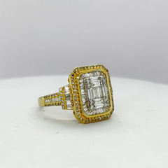 Golden Baguette Deco Diamond Ring 14kt