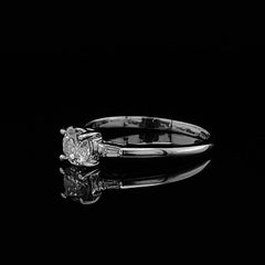 0.48ct F VS Round Diamond Engagement Ring 14kt