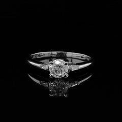 0.48ct F VS Round Diamond Engagement Ring 14kt