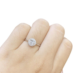 Round Baguette Diamond Ring 18kt