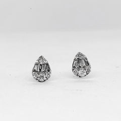 #LoveLVNA | Pear Baguette Dainty Diamond Earrings 18kt