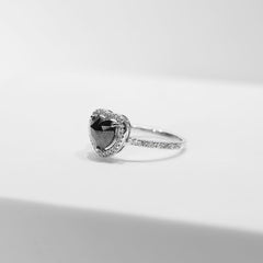 LVNA 签名稀有黑色彩色钻石戒指 14 克拉