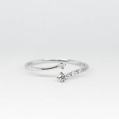 #LoveLVNA | Half Eternity Overlap Paved Diamond Ring 18kt | #ThePromise