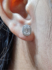 Oval Invisible Setting Baguette Stud Diamond Earrings 14kt