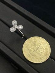 PREORDER | Floral Baguette Diamond Ring 18kt