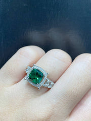 链状绿色祖母绿钻石戒指 14kt