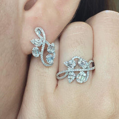 PREORDER | Pear Infinity Baguette Diamond Jewelry Set 14kt