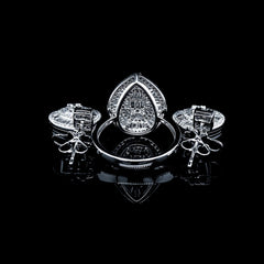 PREORDER | Pear Baguettle Diamond Jewelry Set 14kt