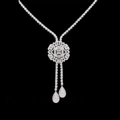 5년 | 플로럴 매듭 드롭 스테이트먼트 다이아몬드 목걸이 14kt