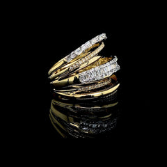 金色长方形装饰钻石戒指 14kt