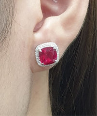 枕形红宝石钻石耳环 14kt