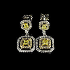 PREORDER| Multi-Tone Emerald Dangling Colored Diamond Jewelry Set 14kt