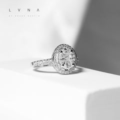 Oval Halo Invisible Setting Diamond Ring 18kt