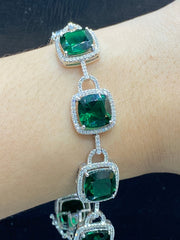 绿色祖母绿垫形钻石手链 14kt