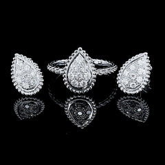 PREORDER | Classic Pear Paved Diamond Jewelry Set 14kt