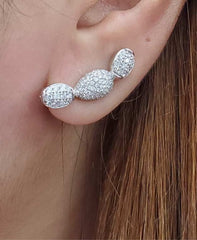 Paved Oval Diamond Earrings 18kt