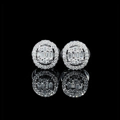 Classic Oval Stud Diamond Earrings 14kt