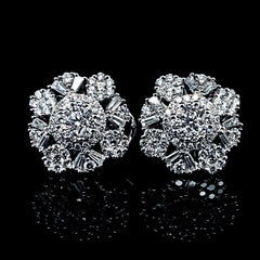 PREORDER | Floral Cluster Shape Statement Diamond Earrings 18kt