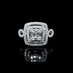 PREORDER | Square Halo Cathedral Diamond Ring 14kt