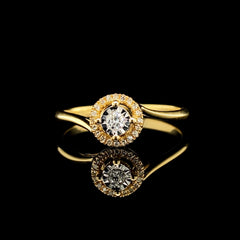 PREORDER | Golden Classic Round Twisted Shank Diamond Ring 14kt