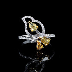 #LVNA2024 | LVNA Signatures “Avelino” Rare Fancy Colored Diamond Ring 18kt