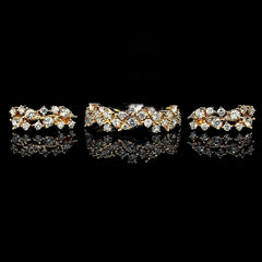 Golden Cluster Shape Diamond Jewelry Set 14kt