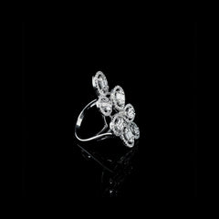 PREORDER | Oval Cluster Shape Statement Diamond Ring 14kt