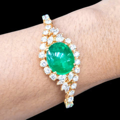 LVNA Signatures Cabochon Colombian Green Emerald Deco Gemstones Diamond Bracelet 18kt