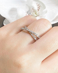 VVIP | Baguette Crossover Half Eternity Diamond Ring 14kt | #ThePromise