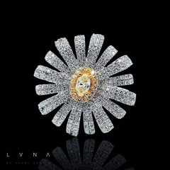 LVNA 签名黄色钻石装饰艺术钻石戒指 18 克拉