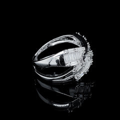 PREORDER | Baguette Crossover Diamond Ring 14kt