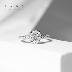 PREORDER | Oval Invisible Setting Diamond Ring 18kt