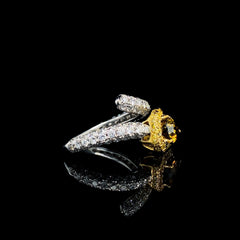 2.58cts Rare Fancy Vivid Green Center Paved Spiral Gemstones Diamond Ring 18kt | LVNA Signatures The Archives