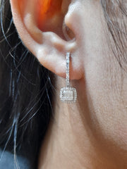 PREORDER | Cushion Dangling Diamond Earrings 14kt