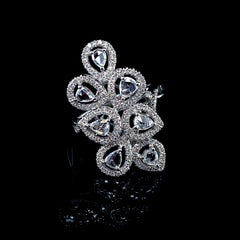 PREORDER | Pear Diamantes Cluster Shape Diamond Ring 14kt