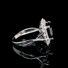 Red Ruby Diamantes Paved Gemstones Diamond Ring 14kt