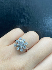Floral Classic Diamond Ring 14kt