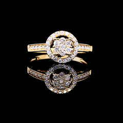 Golden Classic Round Halo Paved Band Diamond Ring 18kt