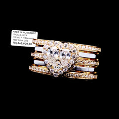 PREORDER | Golden Classic Heart Invisible Setting Diamond Ring 18kt