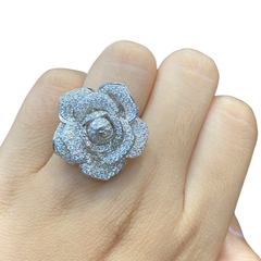 PREORDER | Floral Paved Statement Diamond Ring 14kt