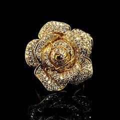 金色花朵密镶个性钻石戒指 14 克拉